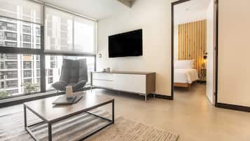 Apartment (606) | Peralatan tempat tidur premium, dihias secara berasingan