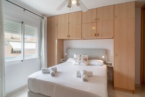 1 bedroom, iron/ironing board, free WiFi, bed sheets