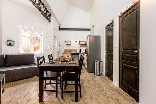 Le Zen, Appartement Avec Fauteuil Massant!