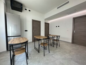 Lobby sitting area - Dolmen Guest House (Alghero)