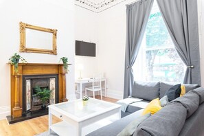 Televisie en een kantoor