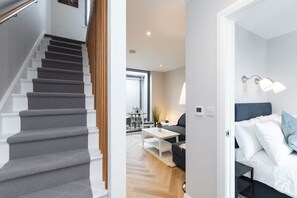 Interior - Lovely 2bed HOUSE with patio & fast reliable WIFI (Dublin 8)