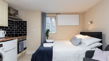 Desk, iron/ironing board, travel crib, WiFi