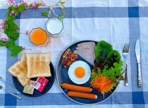 Free daily local cuisine breakfast