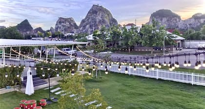 Rock Resort