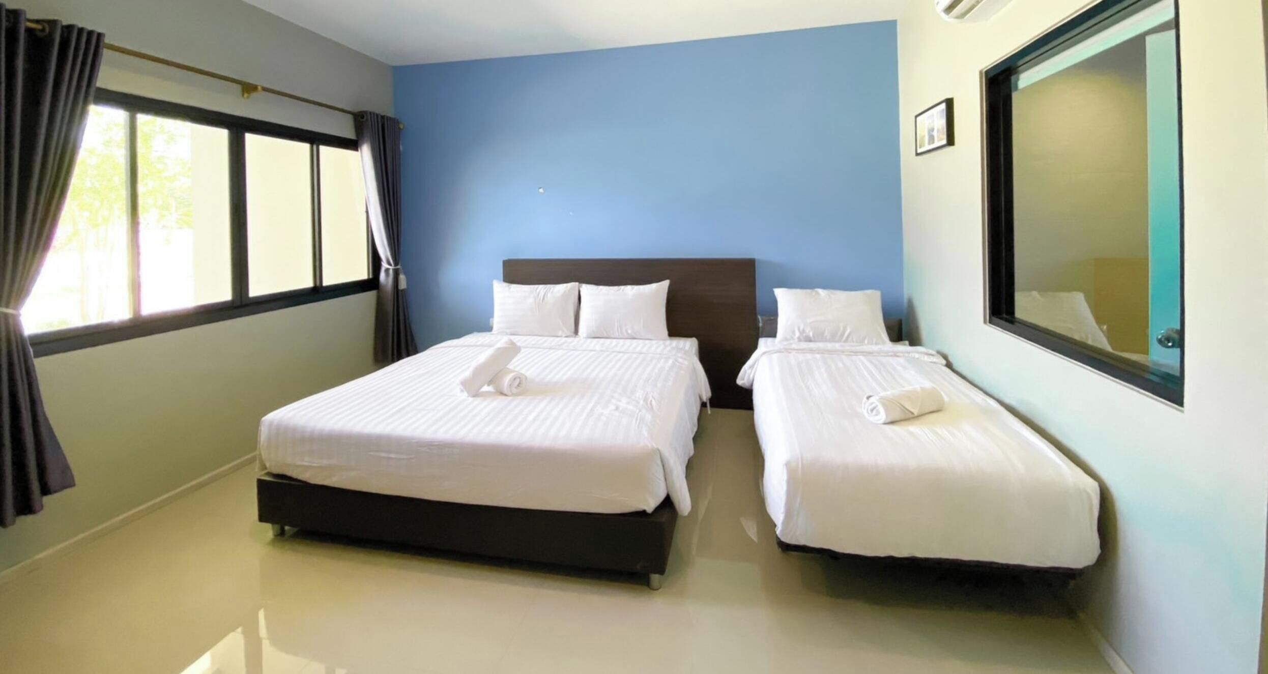 Individually decorated, free WiFi, bed sheets