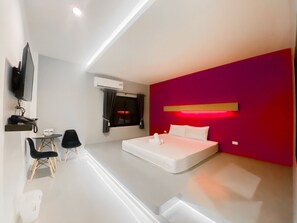 Standard Room, 1 King Bed | Free WiFi
