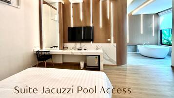 Luxury Room | Free WiFi