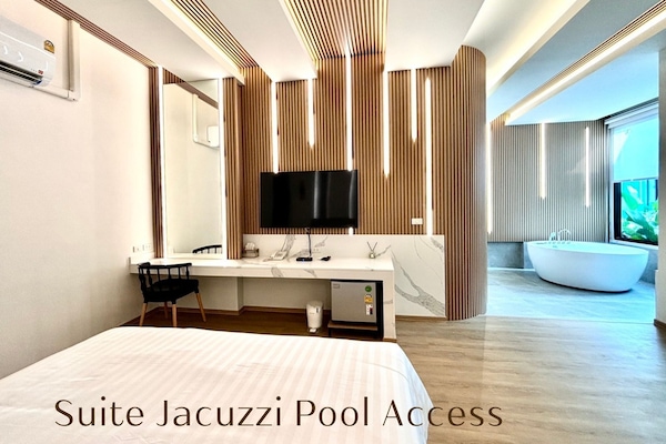 Luxury Room | Free WiFi
