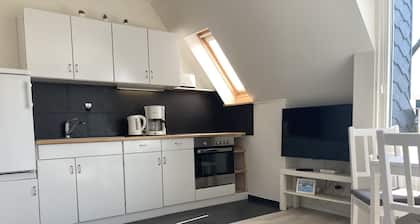 Ferienwohnung fĂŒr Max. 2 Personen mit Balkon in StrandnĂ€he