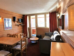 TV - Charming apartment with stylish decor in the center of Avoriaz for 6 people with WIFI (Avoriaz)