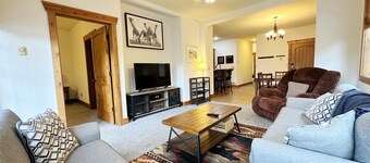 Comfortable Family Condo near downtown Driggs + Grand Targhee