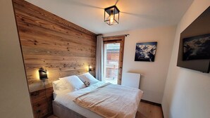 Unclassified image, 2 of 16, button - Luxury central apartment - 6 pers, parking, wifi (Les Gets)