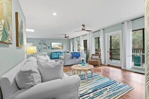 Smart TV, video games