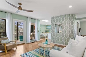 Smart TV, video games