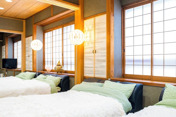 Japanese-Western style room 24 tatami mats, Non Smoking | 1 bedroom, free WiFi, bed sheets