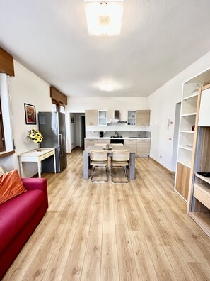 Flat-screen TV - Bougainvillea Residence (Torri del Benaco)