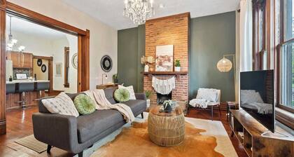 Unwind and relax in this idyllic Short North hangout.