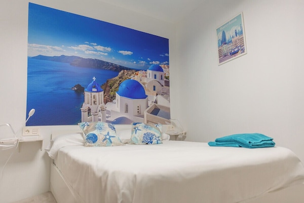 Estudi Comfort | 2 dormitoris, roba de llit hipoal·lergògena, minibar i cortines opaques