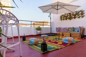 Royal Apartment | Terrace/patio