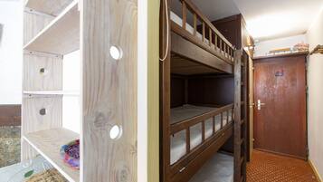 Tabla de planchar con plancha y wifi gratis