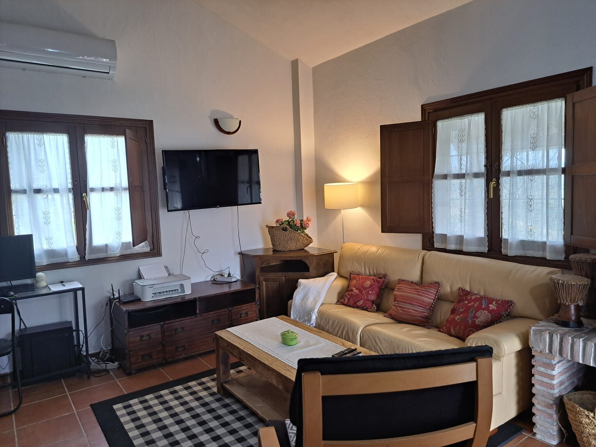 Fernseher, Kamin