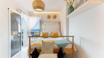 2 slaapkamers, een strijkplank/strijkijzer, gratis wifi, beddengoed