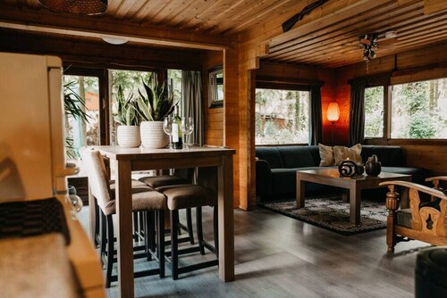 Cozy and romantic forest house at Veluwe