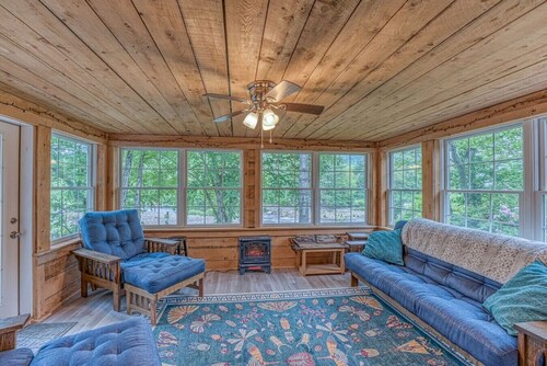 Riverfront House w/ Rooftop Deck! Dog Friendly!