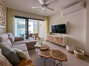 Fernseher, Arbeitsbereiche