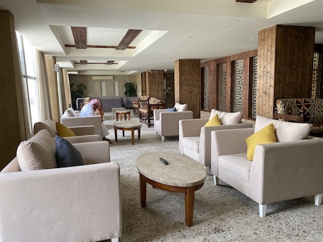 Lobby. Al Diyafa Serviced Apartments الضيافة للشقق المخدومة