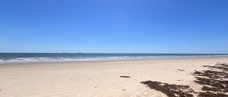 Aan het strand