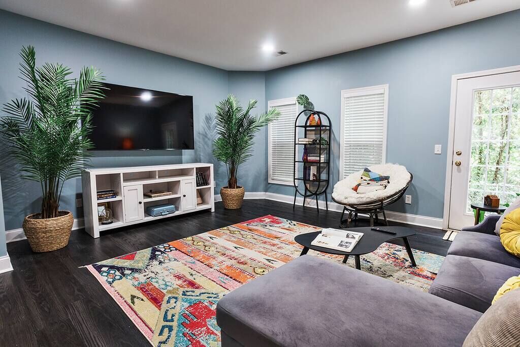 Modern Chic Townhouse