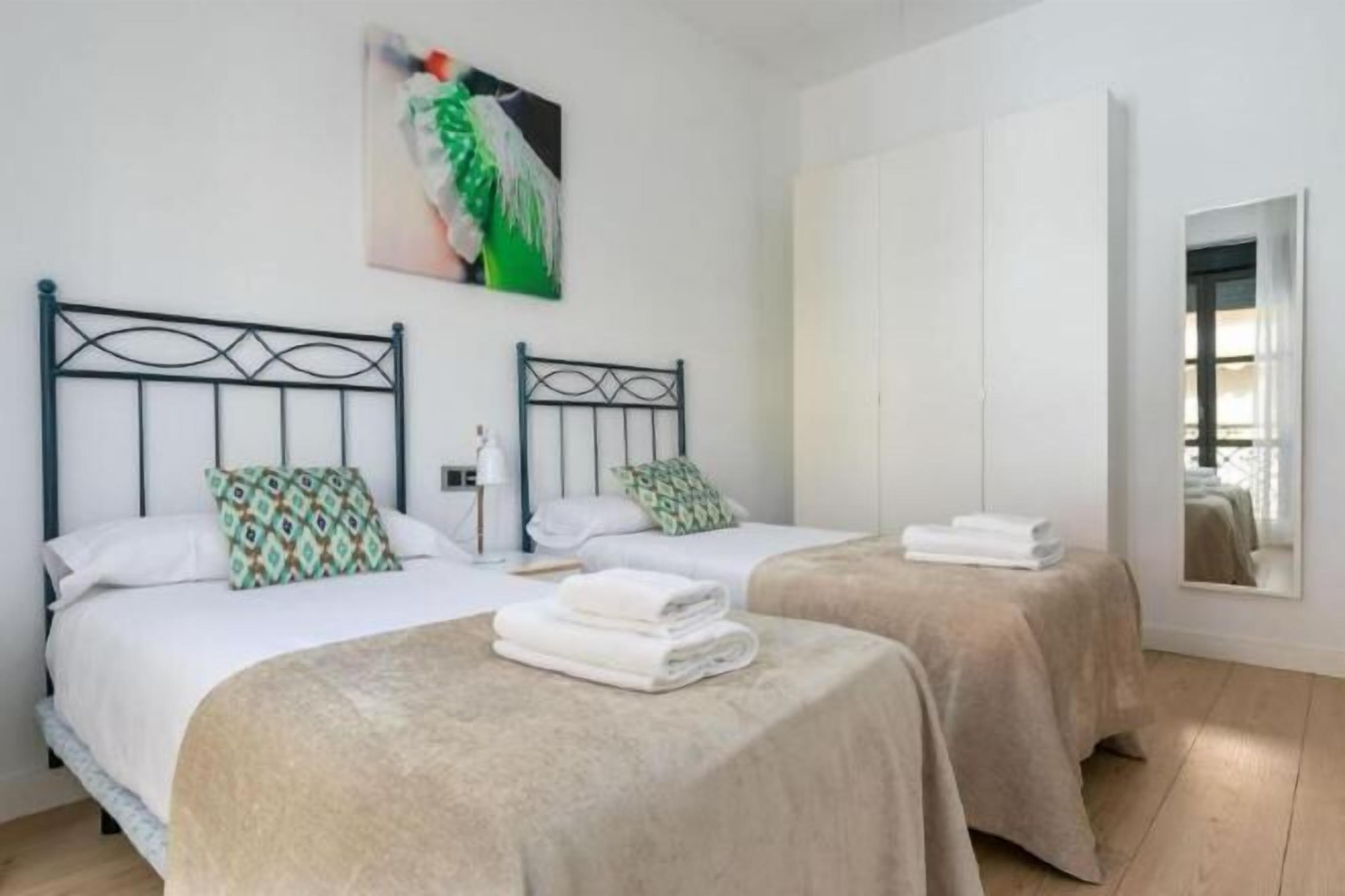 Zimmersafe, individuell dekoriert, individuell eingerichtet