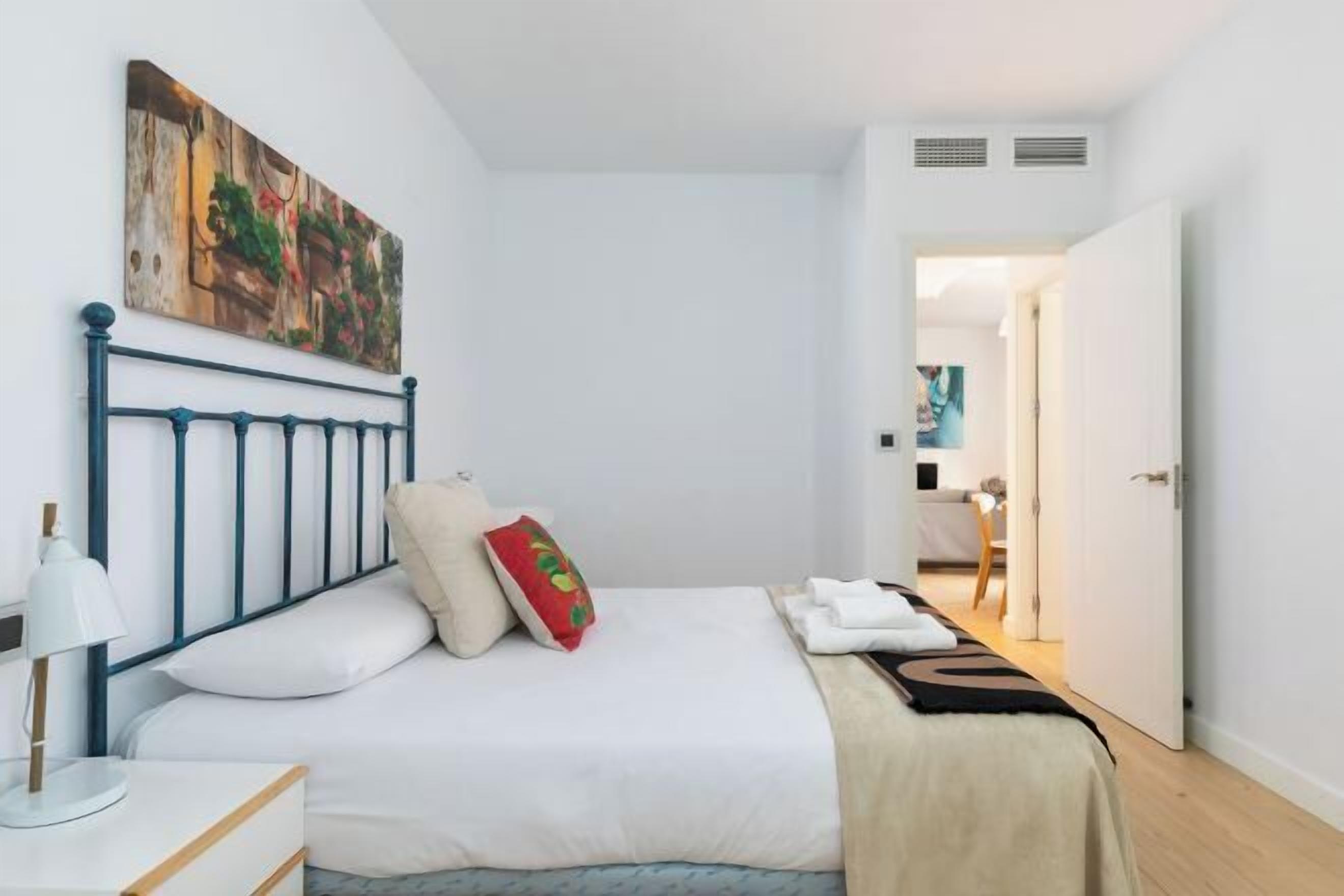 Két bảo mật tại phòng, trang trí khác biệt 