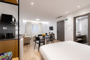 Standard Studio | In-room safe, individually decorated, individually furnished - Earos Urban Living (Nea Smirni)