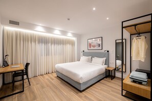 Superior Studio | In-room safe, individually decorated, individually furnished - Earos Urban Living (Nea Smirni)