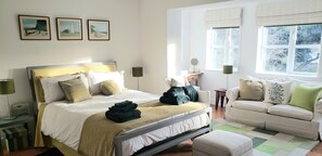 3 chambres, fer et planche à repasser, Wi-Fi, draps fournis