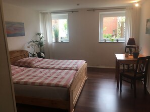 2 slaapkamers, een bureau, gratis wifi