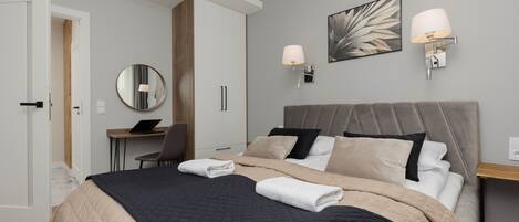 2 slaapkamers, een strijkplank/strijkijzer, wifi, beddengoed