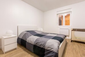 2 chambres, fer et planche Ă repasser, lit parapluie, Wi-Fi gratuit