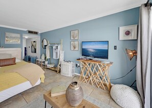 アイロン / アイロン台、WiFi、ベッドシーツ