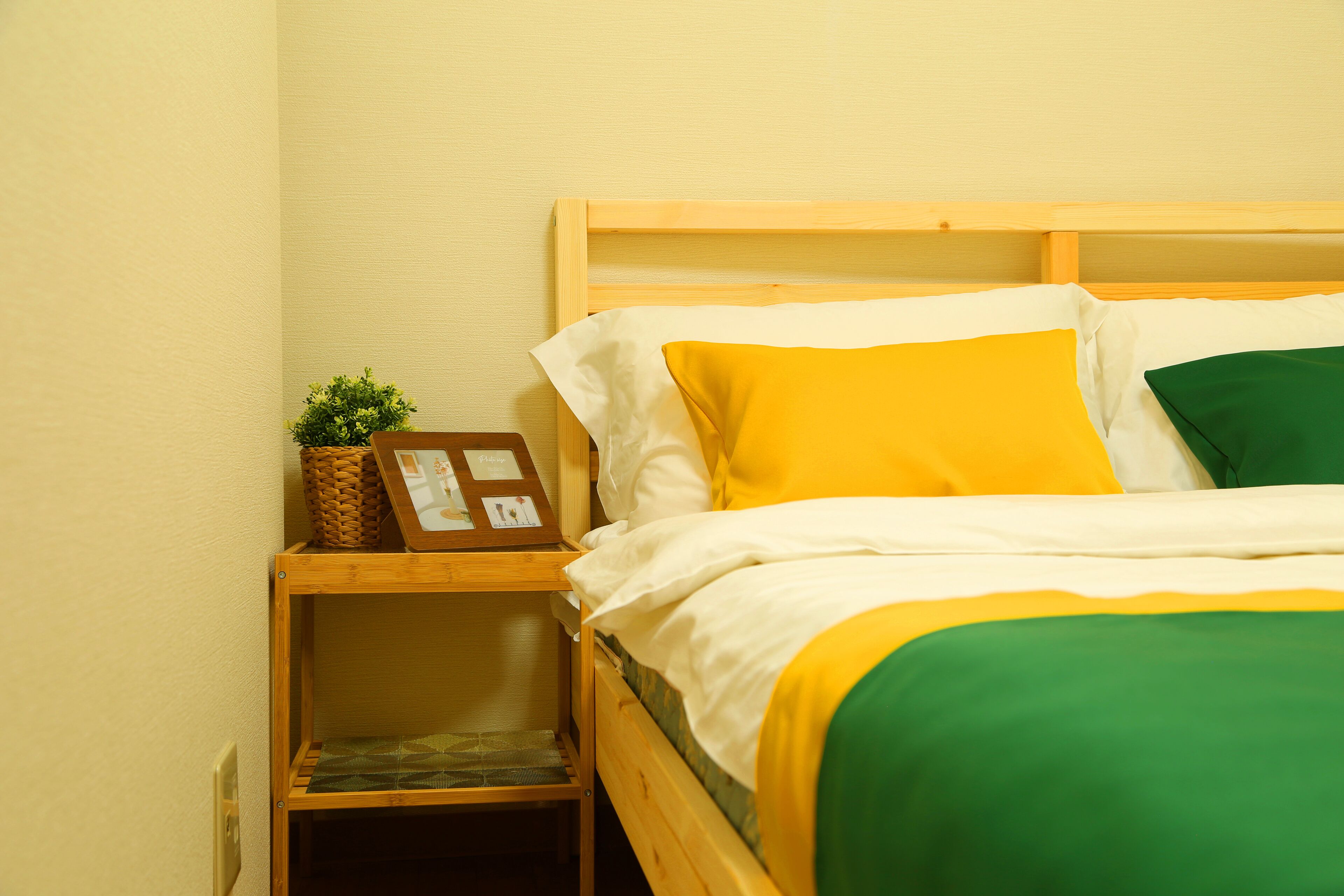 Standard Double Room, Non Smoking | Laptop workspace, blackout drapes, free WiFi, bed sheets