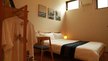 Comfort Double Room, 1 Double Bed, Non Smoking | Laptop workspace, blackout drapes, free WiFi, bed sheets