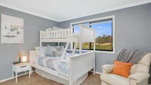 4 habitaciones, tabla de planchar con plancha y wifi gratis 