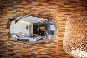 La Grange | Living area | Offices