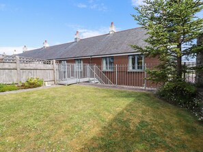 Cottage | Exterior - Spinnaker (St Austell)