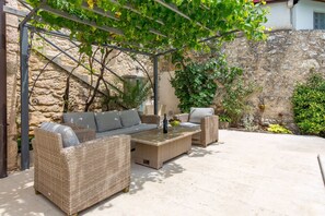 Villa | 4 bedrooms - Ivka in Tribalj With 4 Bedrooms and 4 Bathrooms (Vinodol)