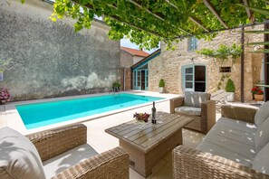 Villa | 4 bedrooms - Ivka in Tribalj With 4 Bedrooms and 4 Bathrooms (Vinodol)