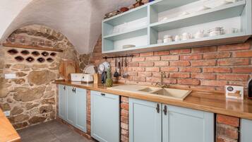 House, Smoking | 4 bedrooms
